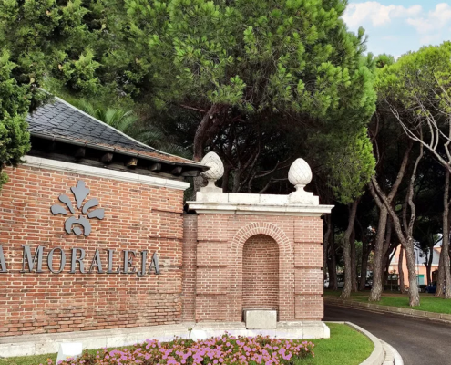 mudanzas en La Moraleja Madrid zona residencial exclusiva de viviendas de lujo